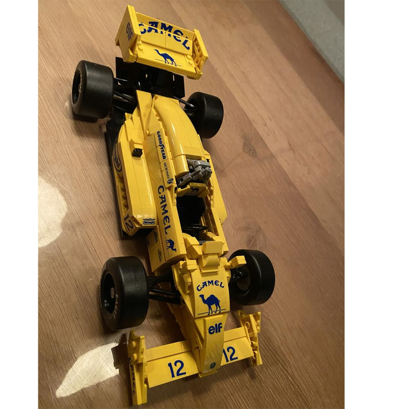 Model Kit F1 - MOC-220329 Yellow New Lotus 99T Formula