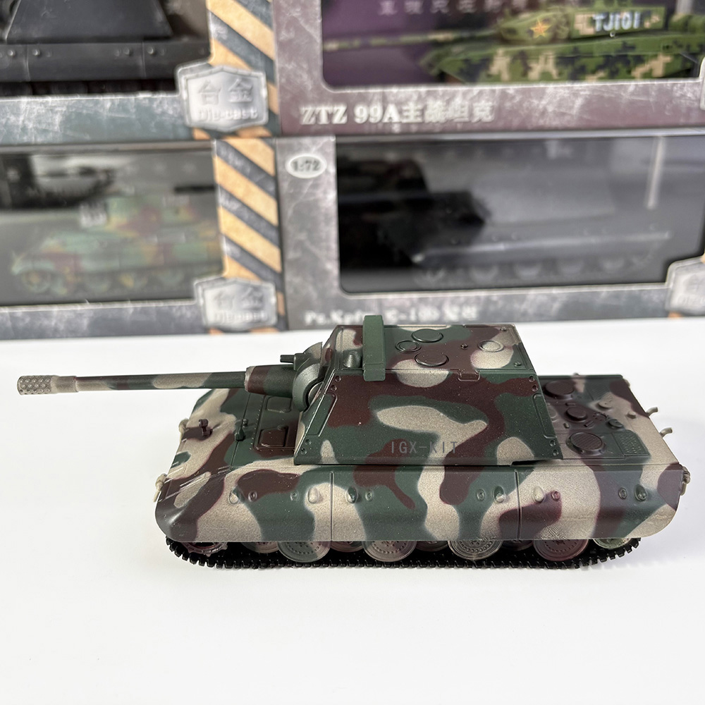1/72 scale German E-100 heavy  - Model Kit Tank review and price