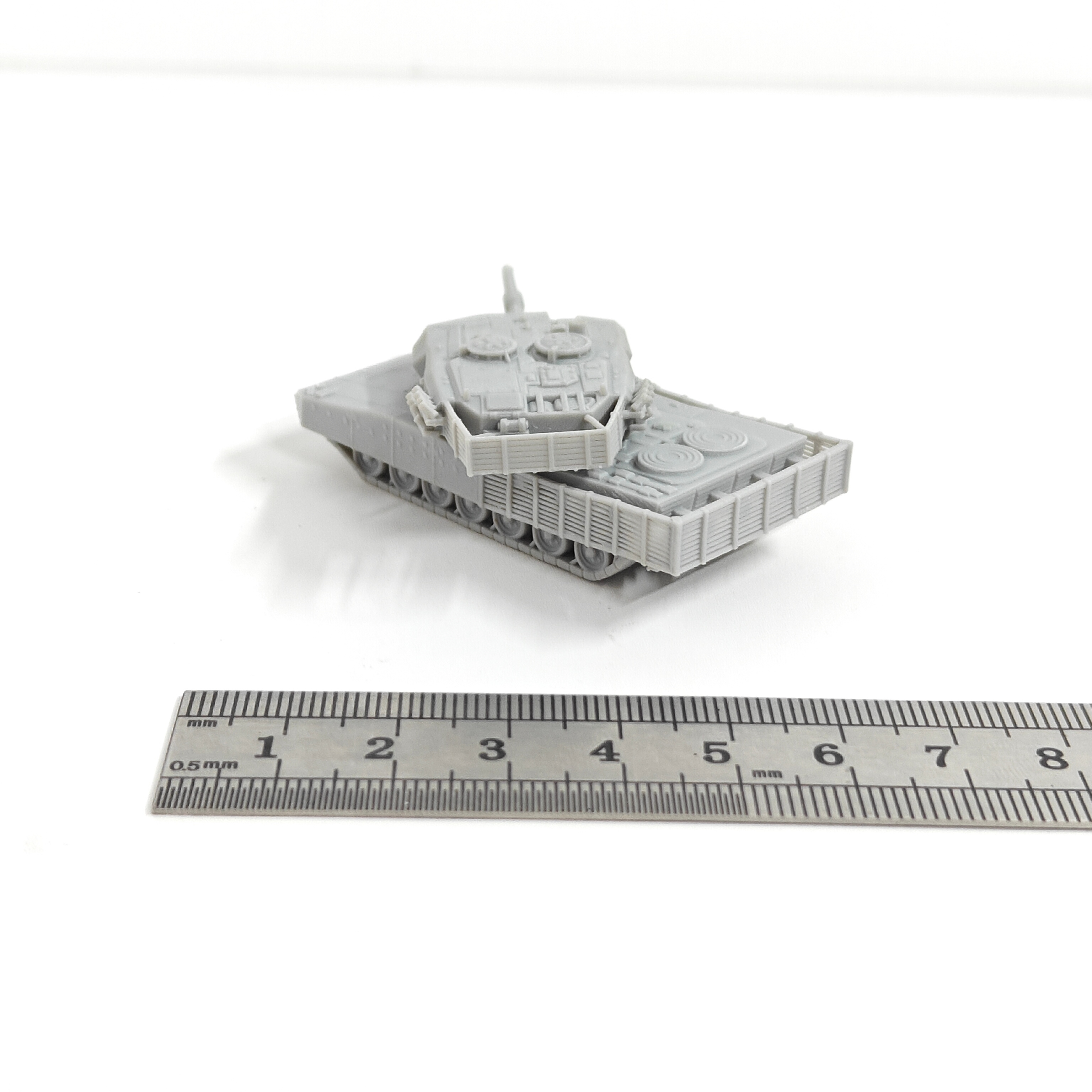 1/144 Scale Leopard Evolution  - Model Kit Tank review and price