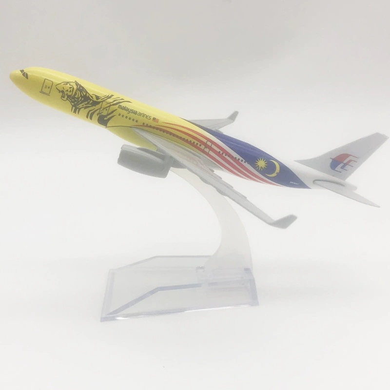 16CM Alloy Metal Airplane A330 - Model Kit Tank review and price