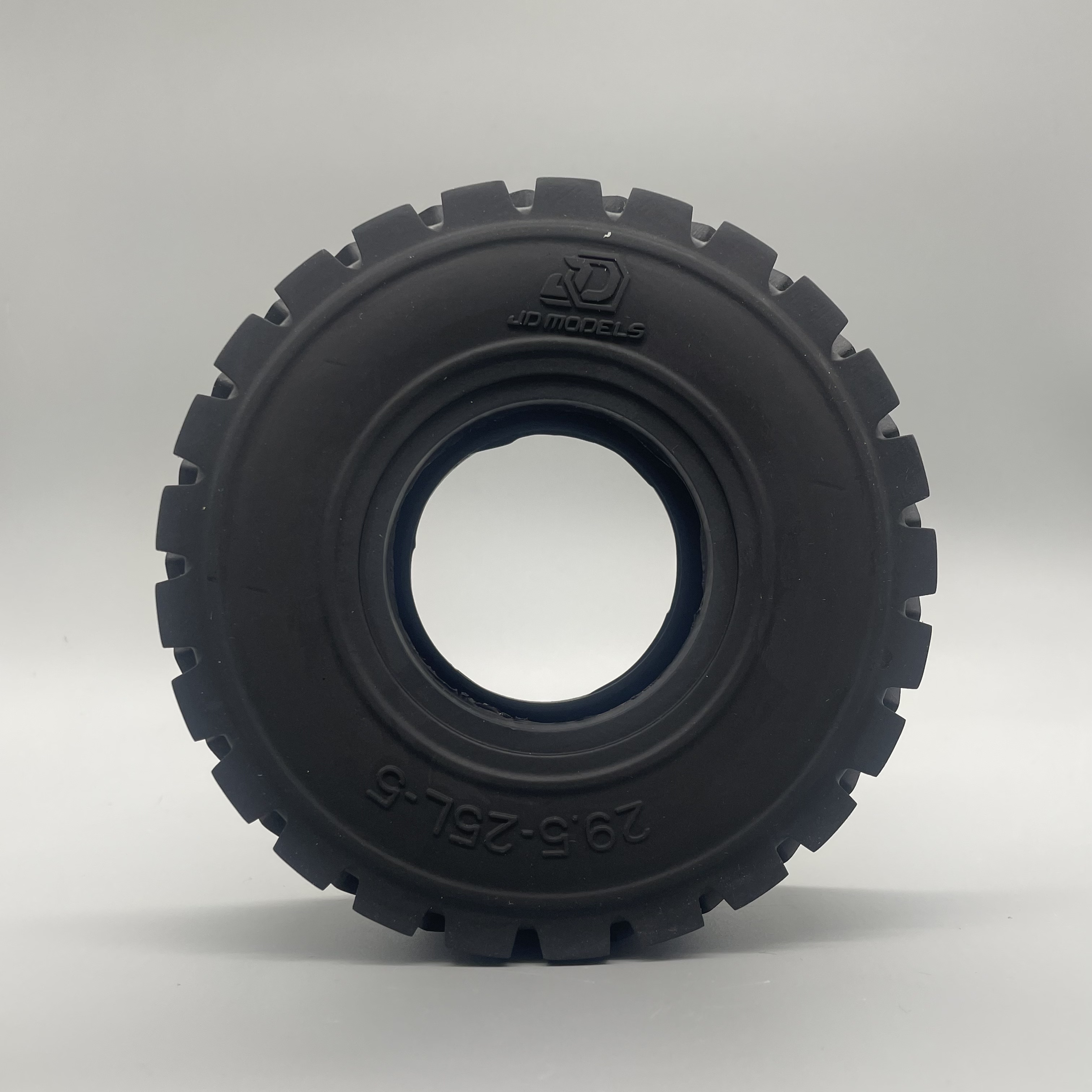 RC Loader Tires 137mm JDM-82 H - Model Kit Jdm review and price