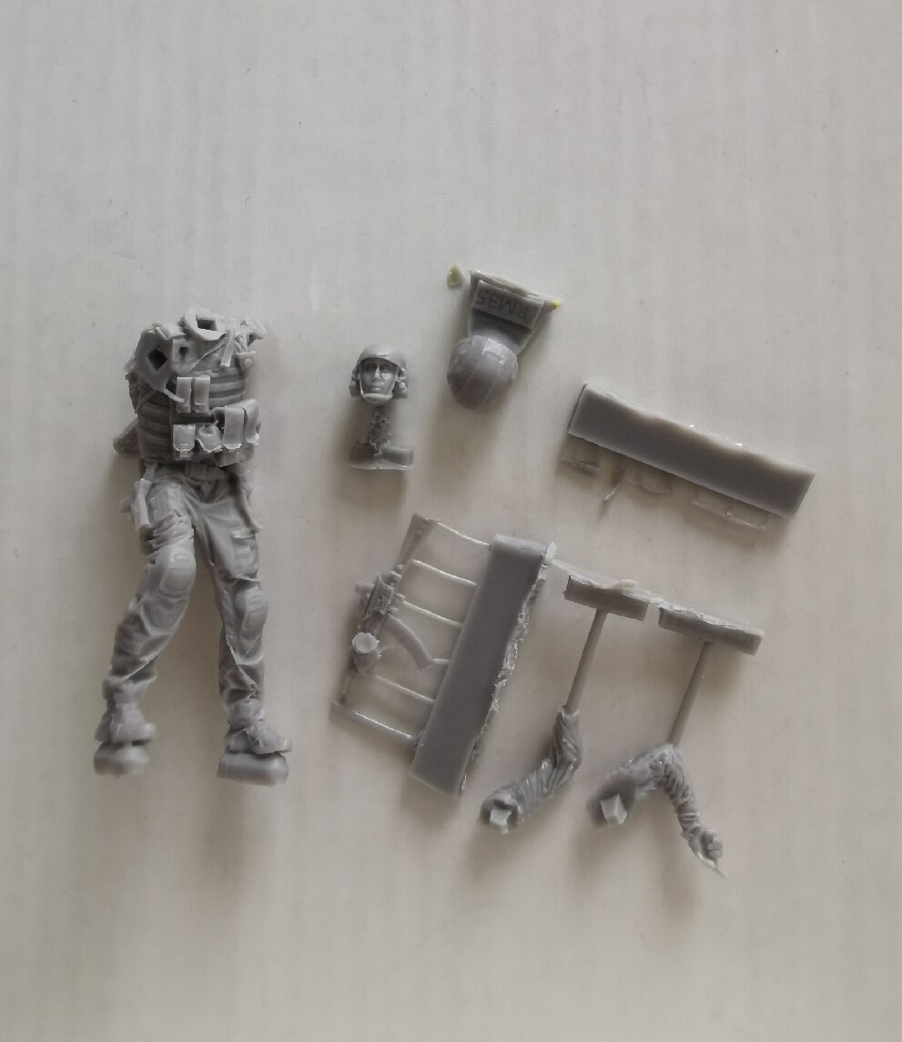 1:35 model kit resin kit   357 - Model Kit Entry Grade review and price