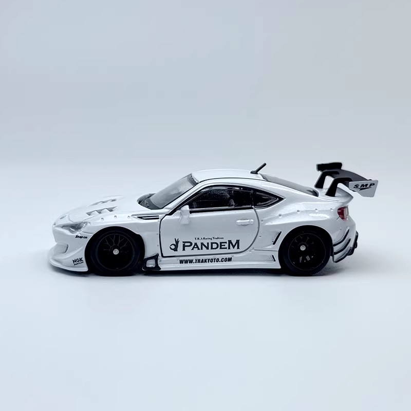 FG 1:64 Subaru Brz Pandem Wide - Model Kit Jdm review and price